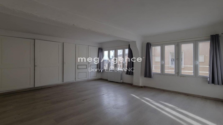 Ma-Cabane - Vente Immeuble ILLIERS COMBRAY, 290 m²