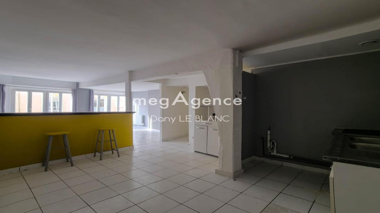 Ma-Cabane - Vente Immeuble ILLIERS COMBRAY, 290 m²