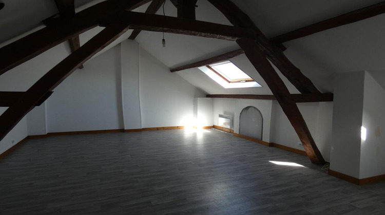 Ma-Cabane - Vente Immeuble IVRY LA BATAILLE, 460 m²