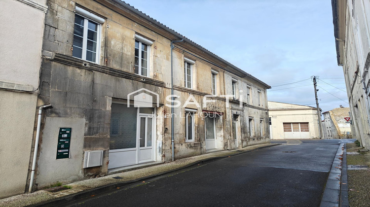 Ma-Cabane - Vente Immeuble Jarnac, 211 m²