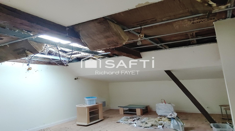 Ma-Cabane - Vente Immeuble Jonzac, 231 m²