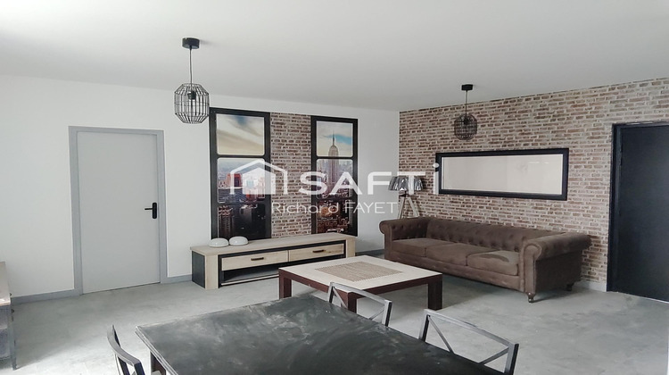 Ma-Cabane - Vente Immeuble Jonzac, 230 m²