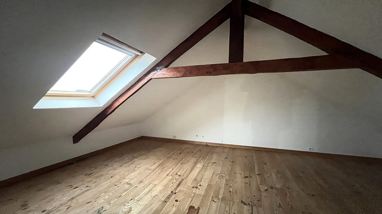 Ma-Cabane - Vente Immeuble JUGON-LES-LACS, 300 m²