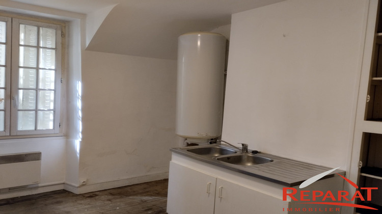 Ma-Cabane - Vente Immeuble Juillac, 186 m²