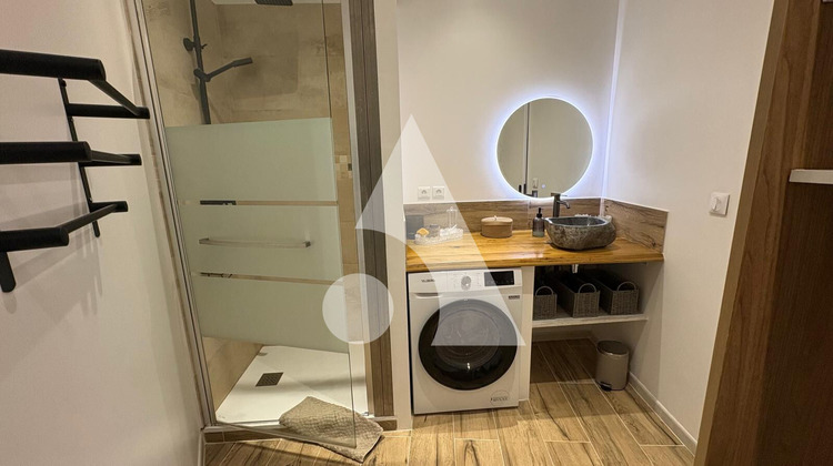 Ma-Cabane - Vente Immeuble L'ISLE-SUR-LA-SORGUE, 175 m²