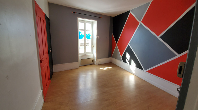 Ma-Cabane - Vente Immeuble L'ISLE-SUR-LE-DOUBS, 245 m²