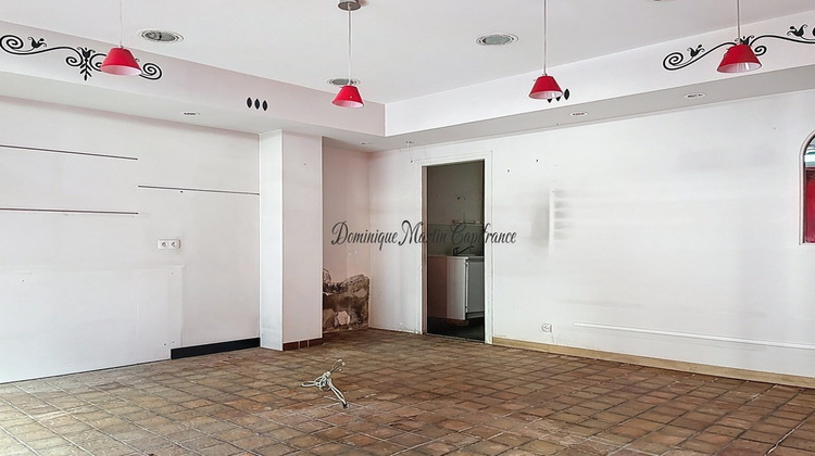 Ma-Cabane - Vente Immeuble LA CHARTRE SUR LE LOIR, 70 m²