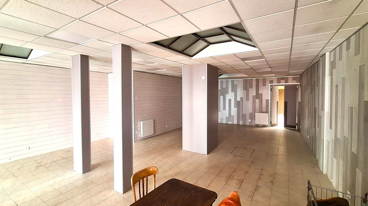 Ma-Cabane - Vente Immeuble LA CHARTRE-SUR-LE-LOIR, 314 m²