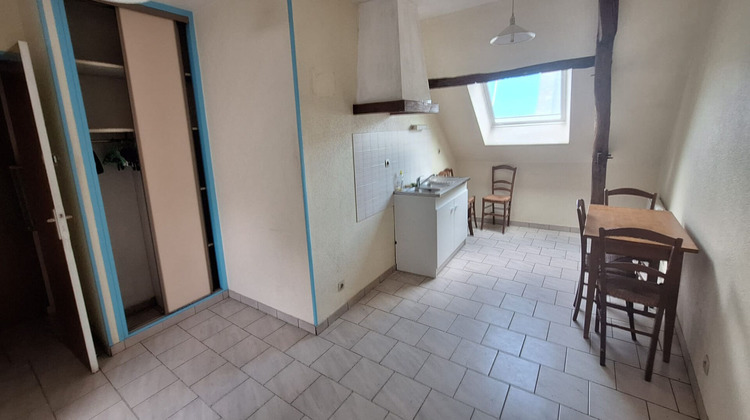 Ma-Cabane - Vente Immeuble LA CHARTRE-SUR-LE-LOIR, 314 m²