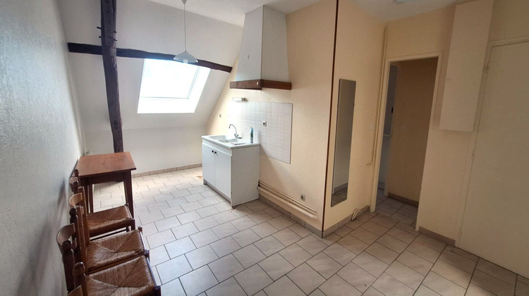 Ma-Cabane - Vente Immeuble LA CHARTRE-SUR-LE-LOIR, 314 m²