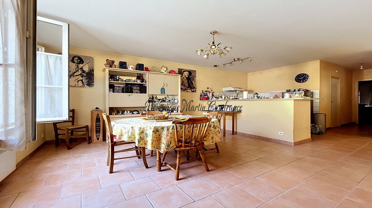 Ma-Cabane - Vente Immeuble LA CHARTRE SUR LE LOIR, 236 m²