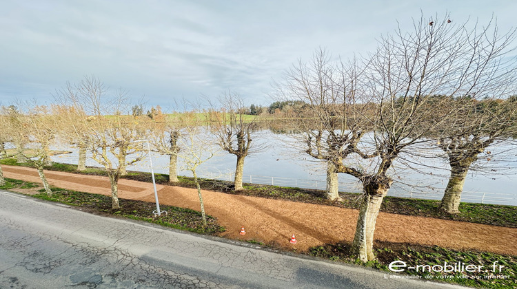 Ma-Cabane - Vente Immeuble La Clayette, 250 m²