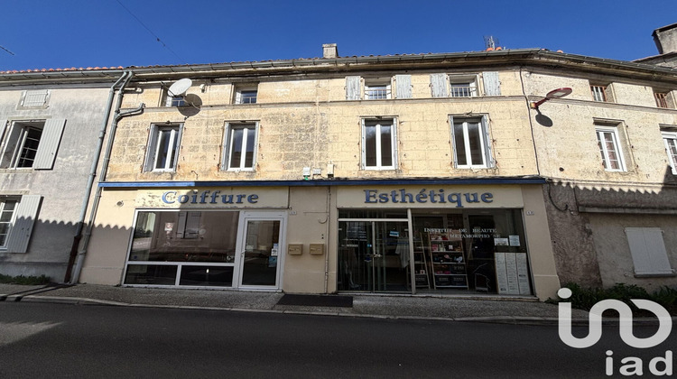 Ma-Cabane - Vente Immeuble La Couronne, 280 m²