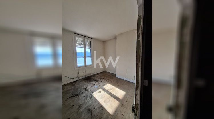 Ma-Cabane - Vente Immeuble La Croix-en-Touraine, 335 m²