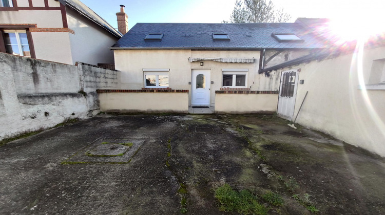 Ma-Cabane - Vente Immeuble La Ferté-Saint-Cyr, 185 m²