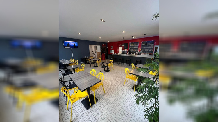 Ma-Cabane - Vente Immeuble La Guerche-sur-l'Aubois, 300 m²