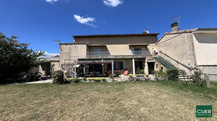Ma-Cabane - Vente Immeuble La Roche-de-Glun, 143 m²