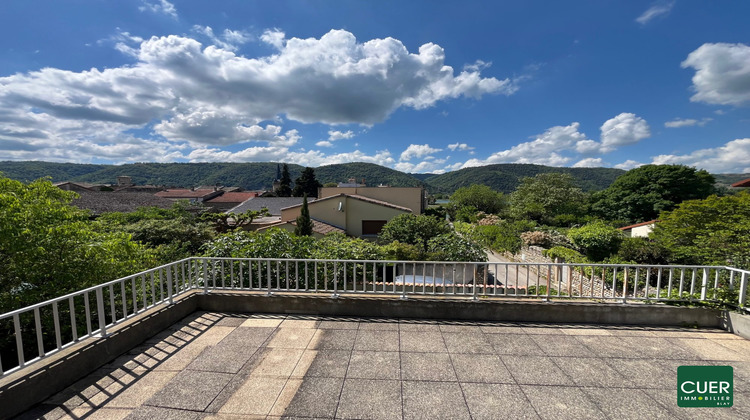 Ma-Cabane - Vente Immeuble La Roche-de-Glun, 143 m²