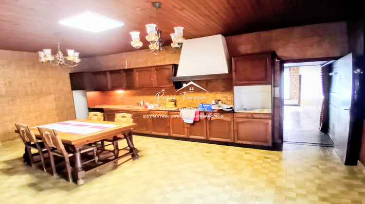 Ma-Cabane - Vente Immeuble La Roche-Posay, 210 m²