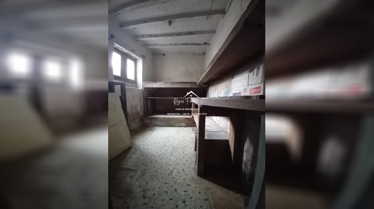 Ma-Cabane - Vente Immeuble La Roche-Posay, 210 m²