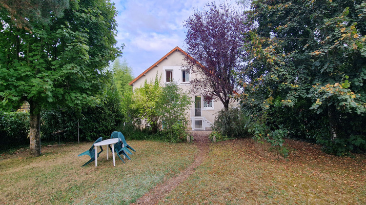 Ma-Cabane - Vente Immeuble LA ROCHE-POSAY, 185 m²
