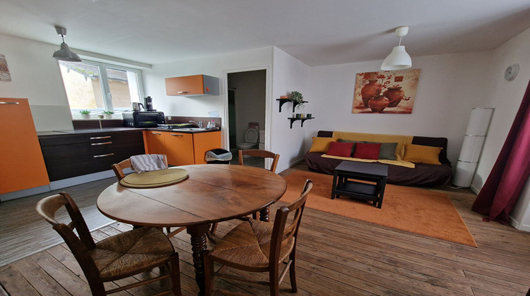 Ma-Cabane - Vente Immeuble LA ROCHE-POSAY, 127 m²