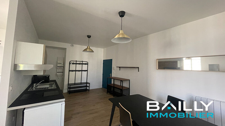 Ma-Cabane - Vente Immeuble LA ROCHE-SUR-YON, 490 m²