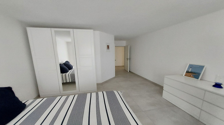 Ma-Cabane - Vente Immeuble LA ROCHE-SUR-YON, 227 m²