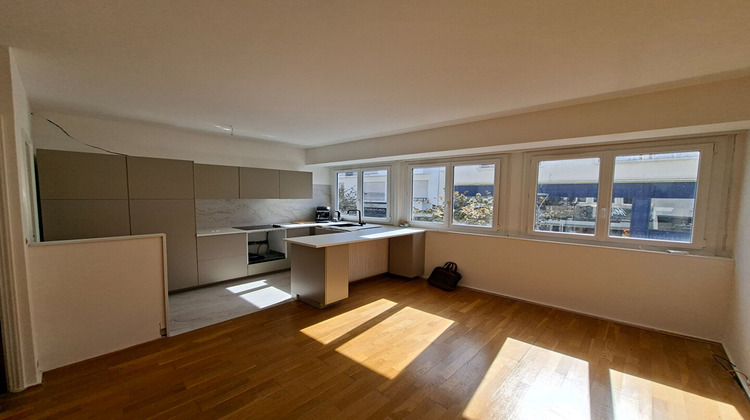 Ma-Cabane - Vente Immeuble LA ROCHE-SUR-YON, 180 m²
