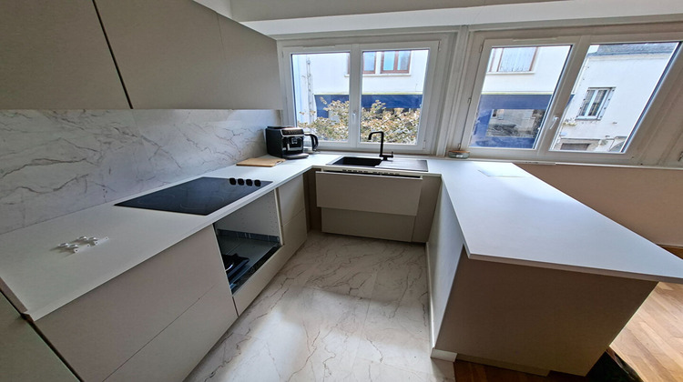Ma-Cabane - Vente Immeuble LA ROCHE-SUR-YON, 180 m²