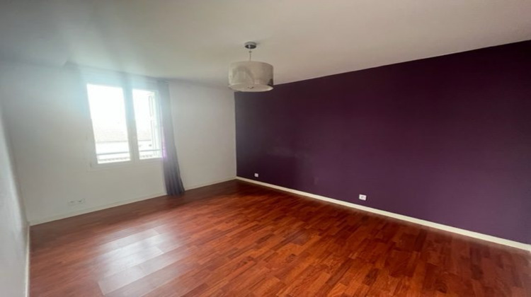 Ma-Cabane - Vente Immeuble La Talaudière, 206 m²