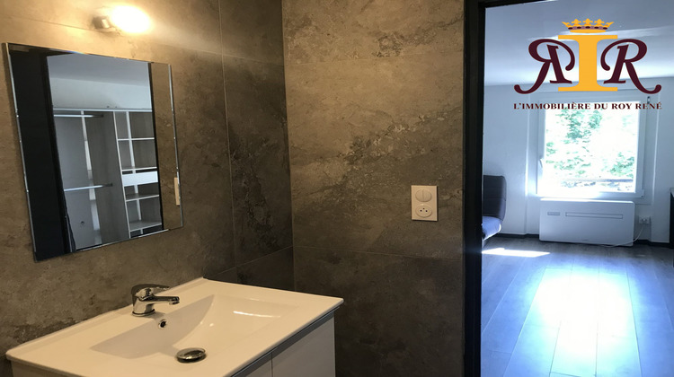 Ma-Cabane - Vente Immeuble La Tour-d'Aigues, 90 m²