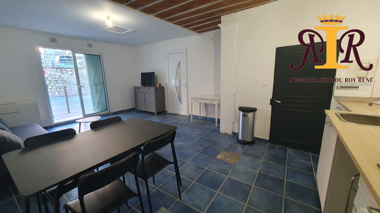 Ma-Cabane - Vente Immeuble La Tour-d'Aigues, 90 m²