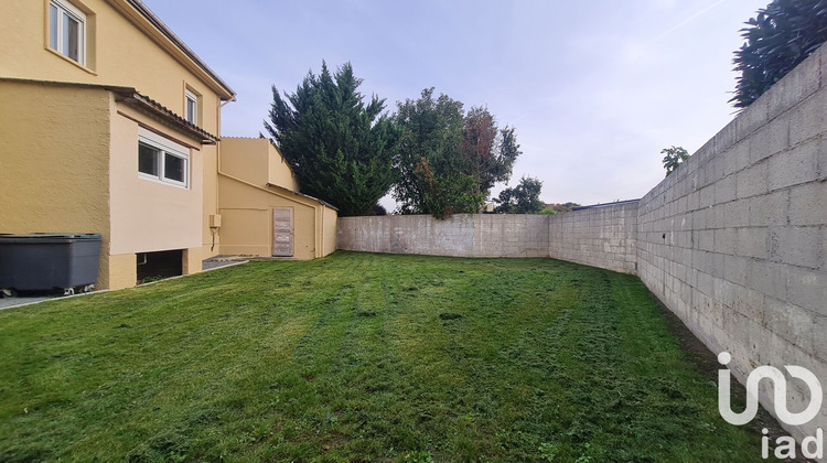 Ma-Cabane - Vente Immeuble La Ville-Aux-Bois-Lès-Pontavert, 220 m²