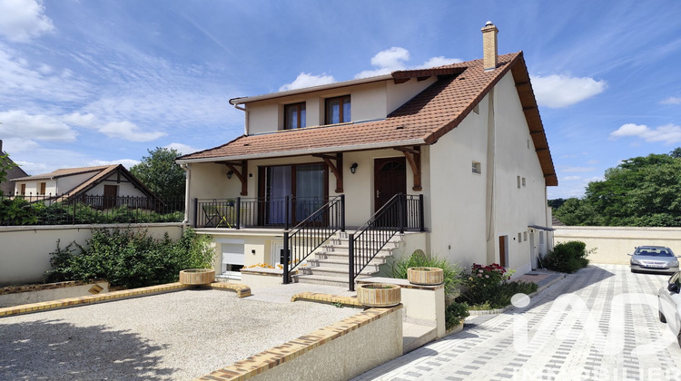 Ma-Cabane - Vente Immeuble La Ville-du-Bois, 216 m²