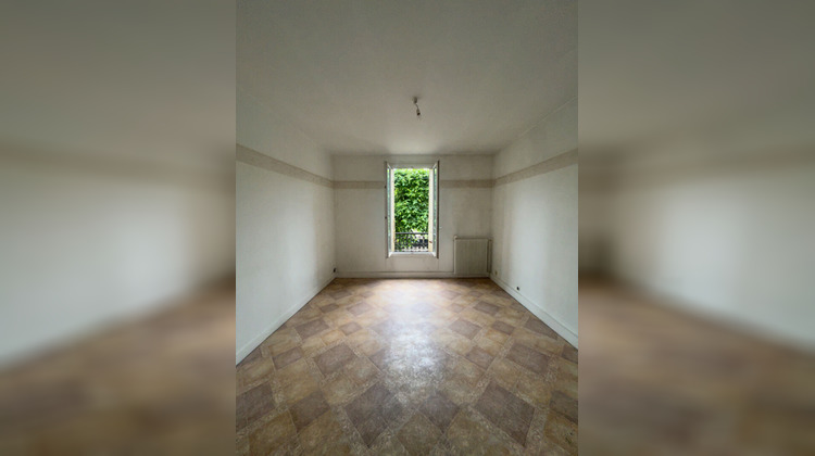 Ma-Cabane - Vente Immeuble LAGNY-SUR-MARNE, 200 m²