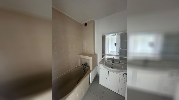 Ma-Cabane - Vente Immeuble LAGNY-SUR-MARNE, 200 m²