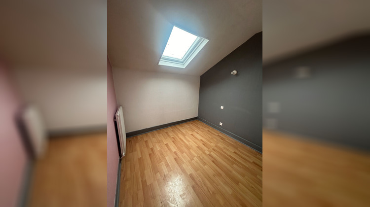 Ma-Cabane - Vente Immeuble LAGNY-SUR-MARNE, 200 m²