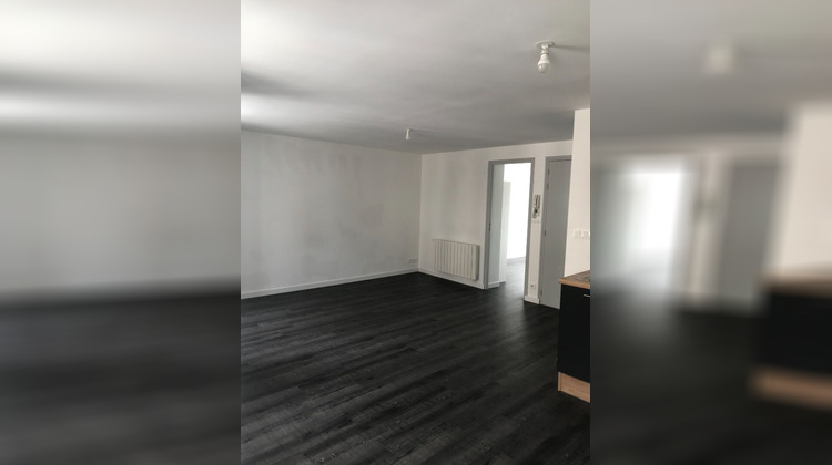 Ma-Cabane - Vente Immeuble LAMBALLE, 0 m²