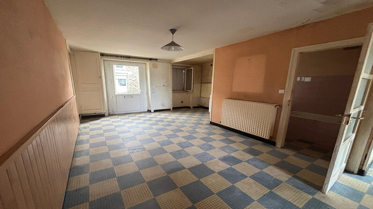 Ma-Cabane - Vente Immeuble LAMBALLE, 273 m²