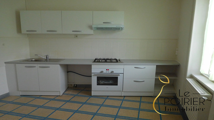 Ma-Cabane - Vente Immeuble LAMBALLE, 273 m²