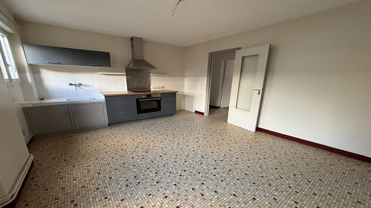 Ma-Cabane - Vente Immeuble LAMBALLE, 200 m²