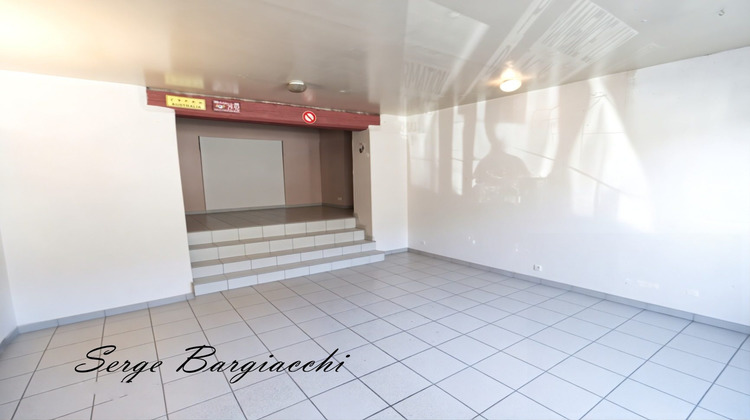 Ma-Cabane - Vente Immeuble Lambres-lez-Douai, 75 m²