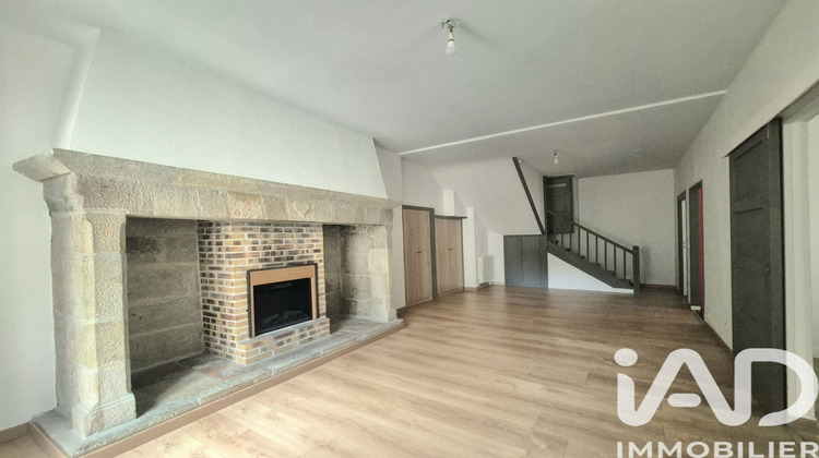 Ma-Cabane - Vente Immeuble Larche, 208 m²