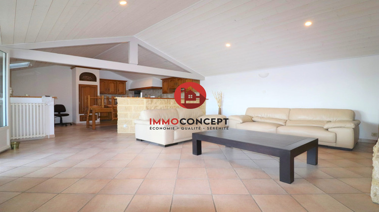 Ma-Cabane - Vente Immeuble Laudun-l'Ardoise, 430 m²