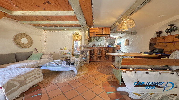 Ma-Cabane - Vente Immeuble Le Beausset, 100 m²