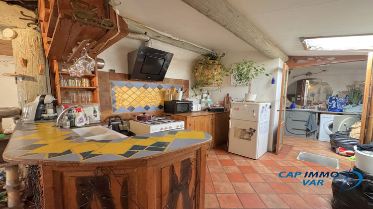 Ma-Cabane - Vente Immeuble Le Beausset, 100 m²