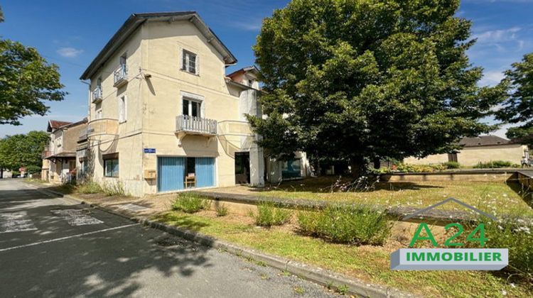 Ma-Cabane - Vente Immeuble Le Buisson-de-Cadouin, 277 m²