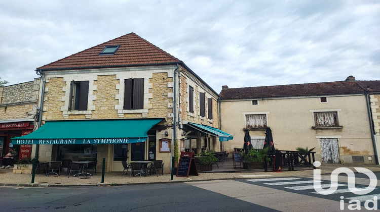 Ma-Cabane - Vente Immeuble Le Buisson-de-Cadouin, 660 m²