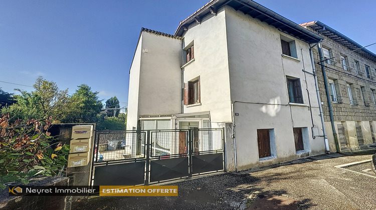 Ma-Cabane - Vente Immeuble Le Chambon-Feugerolles, 141 m²